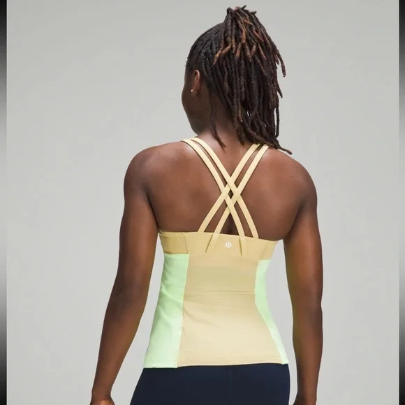 Lululemon Energy Tank - Picture 3 of 9